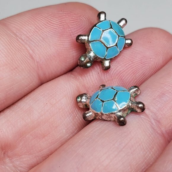 Turtle Earrings Blue Silver Tone Enamel Stud Pierc - Picture 4 of 6